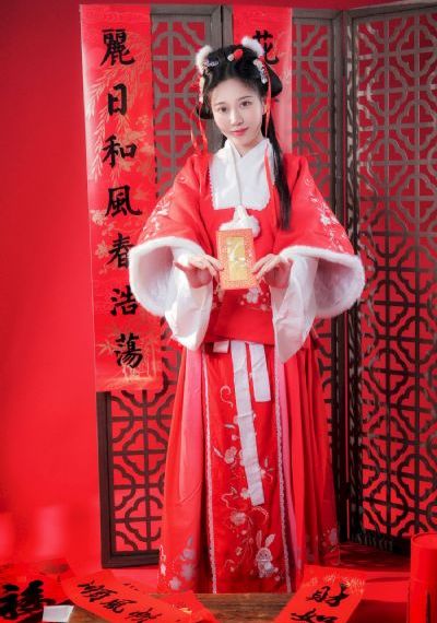 国产剧毛一卡二卡三卡四卡_BD韩语超清免费观看